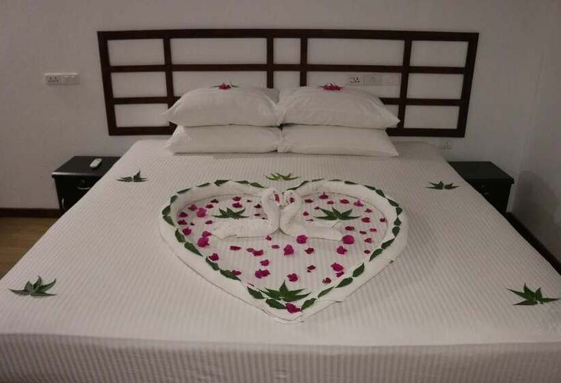 پانسیون Madivaru Kro