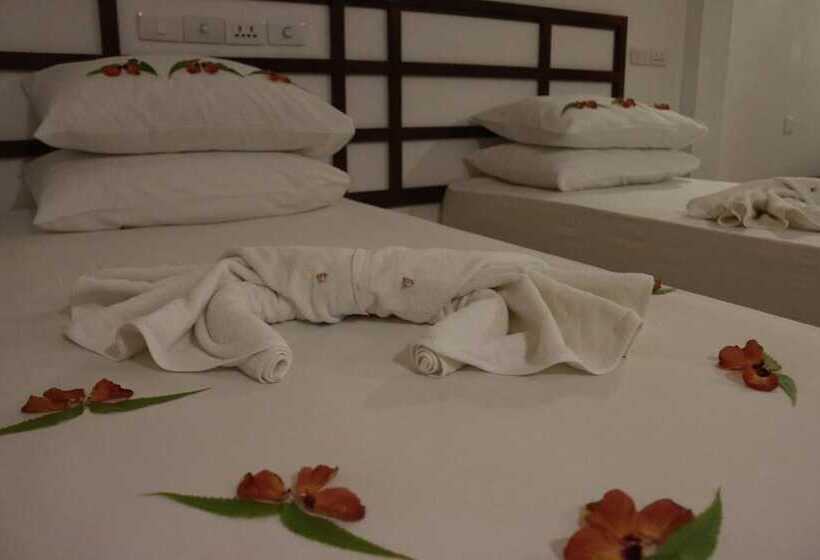 پانسیون Madivaru Kro