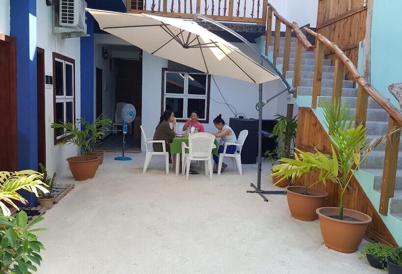 پانسیون Madivaru Kro