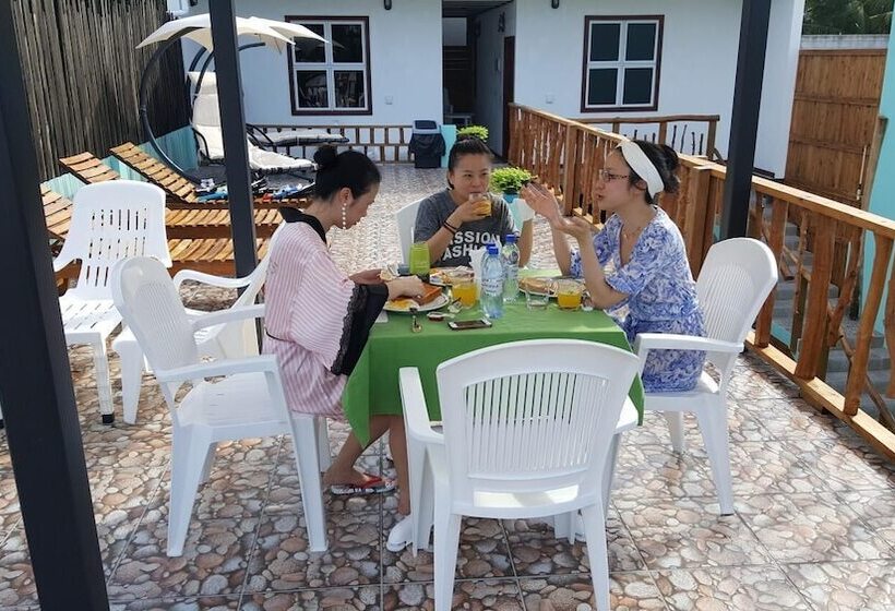 پانسیون Madivaru Kro