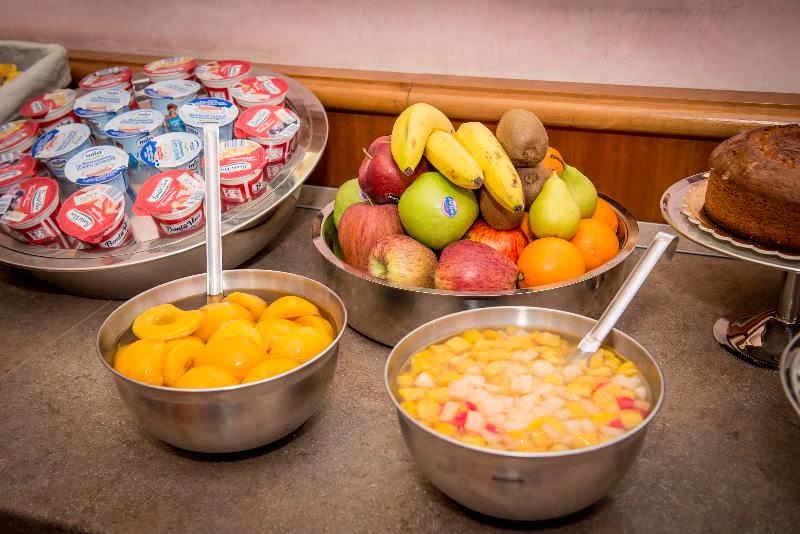 בית מלון כפרי Emmaus