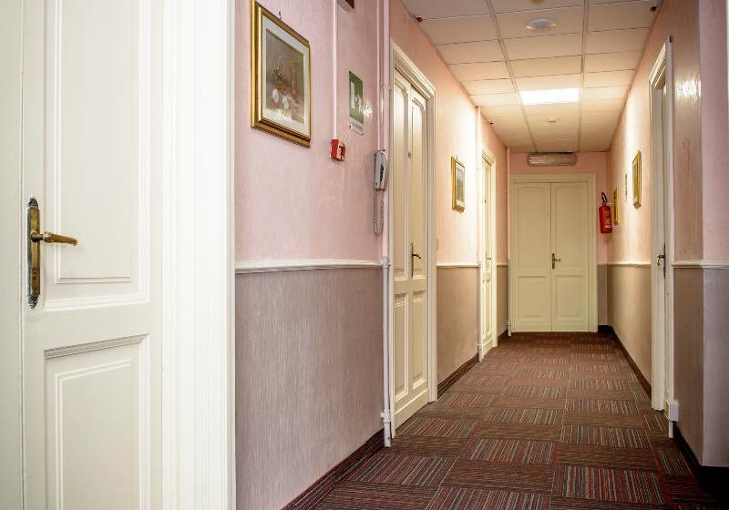 בית מלון כפרי Emmaus