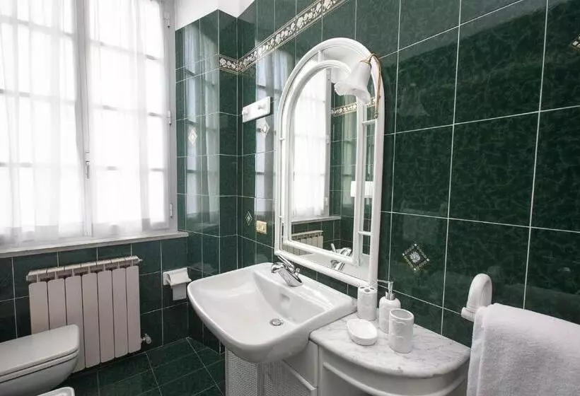 Hotel Lord Nelson Camere