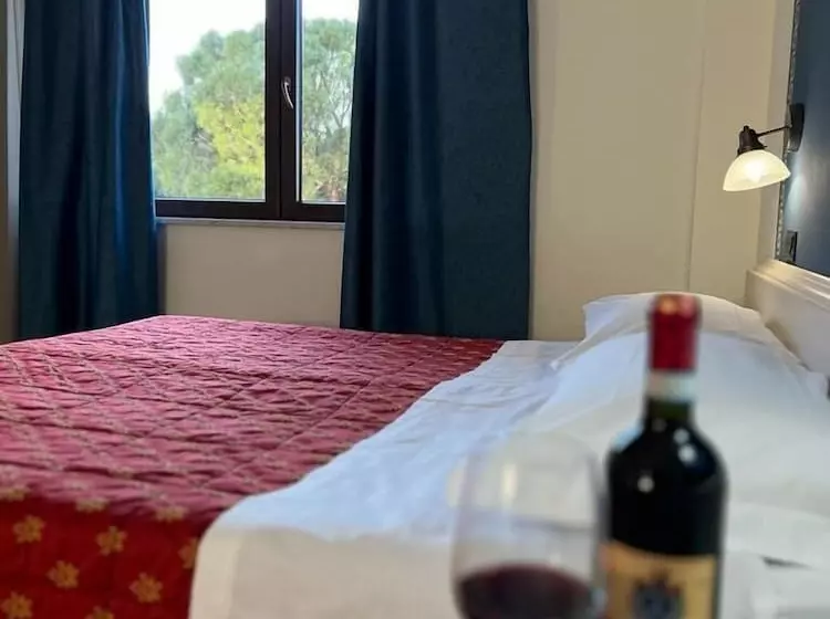 Il Grifo Hotel E Bisteccheria Toscana