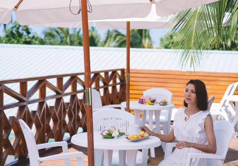 هتل Perla Dhangethi