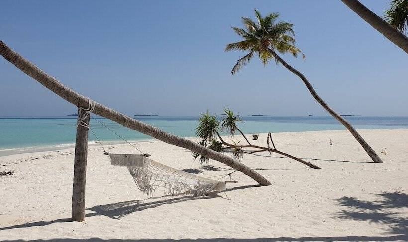 هتل Perla Dhangethi