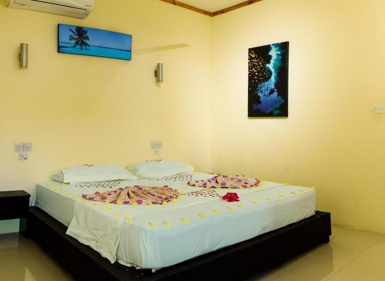 Pensió Dive Villa Thoddoo