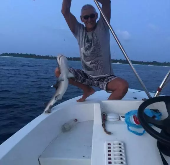 پانسیون Dive Villa Thoddoo