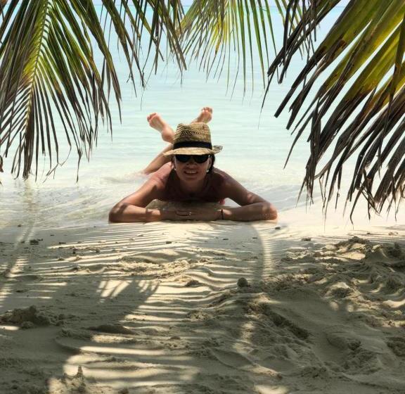 Pensió Dive Villa Thoddoo