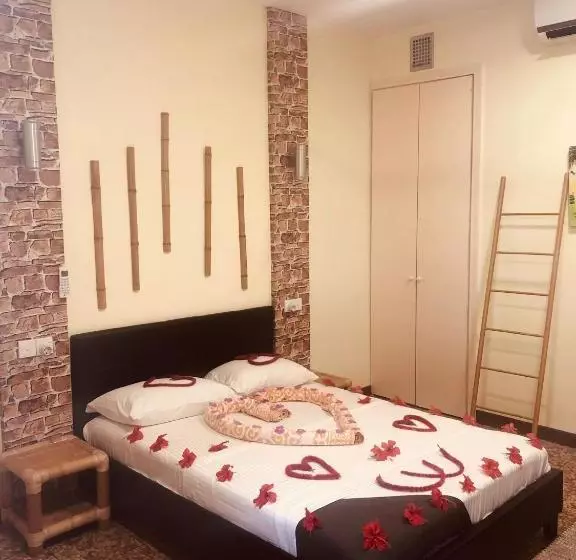 پانسیون Dive Villa Thoddoo