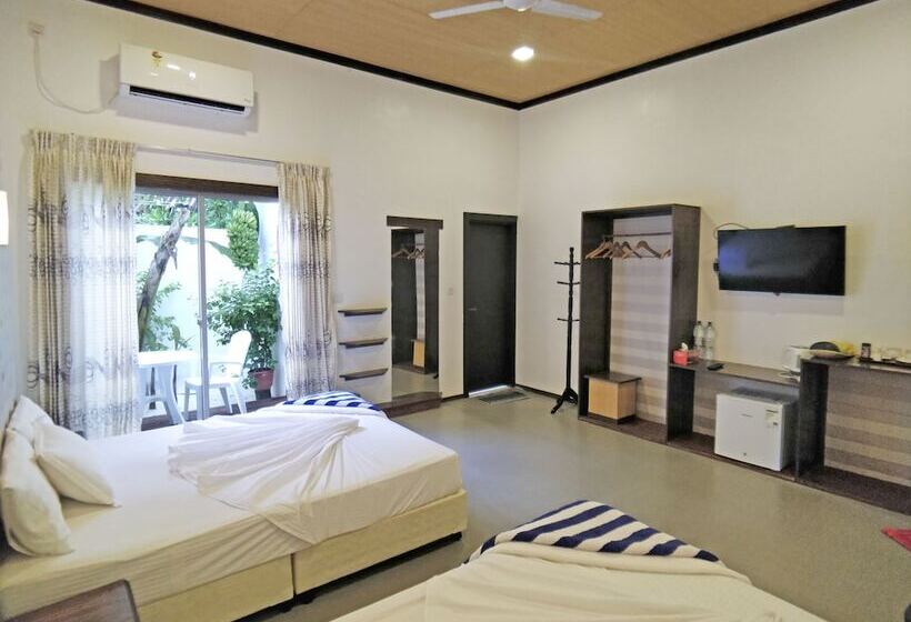 پانسیون Thoddoo Inn