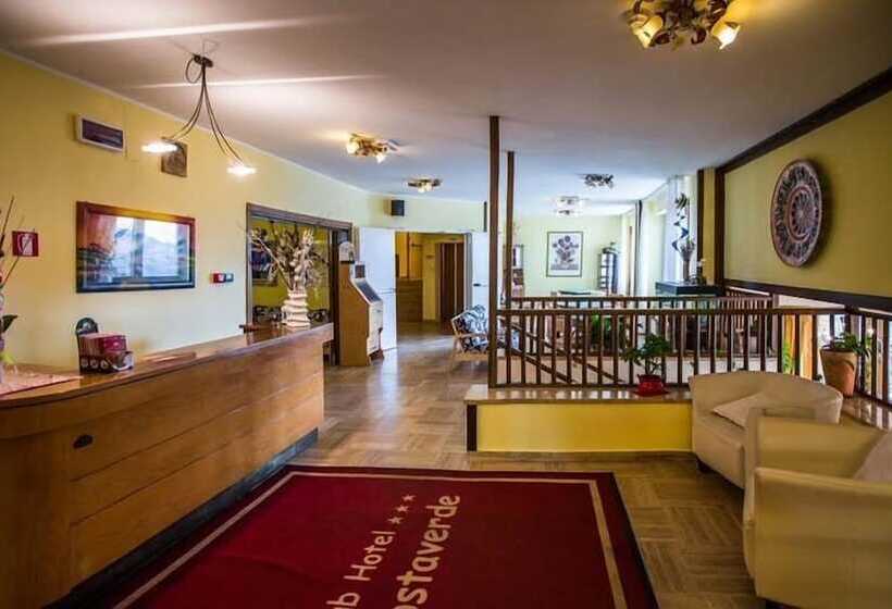 ホテル Costaverde Ai Roni