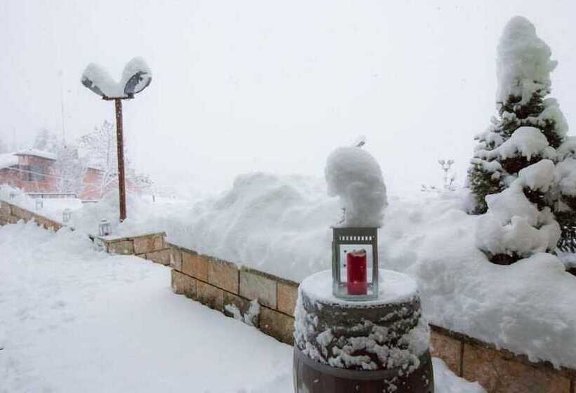 ホテル Costaverde Ai Roni