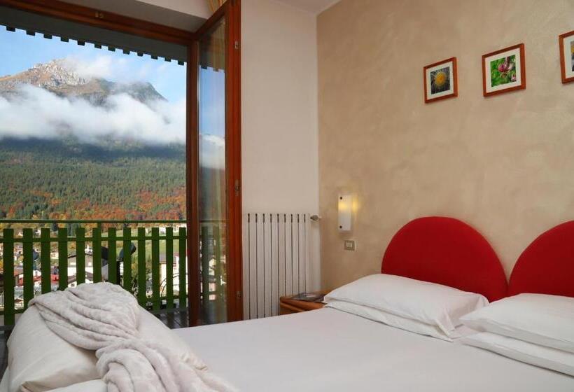 ホテル Costaverde Ai Roni