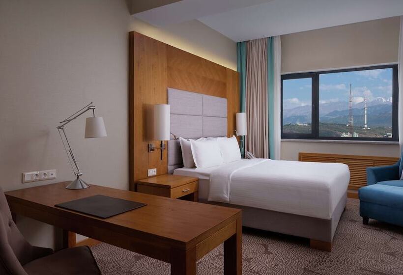 هتل Doubletree By Hilton Almaty