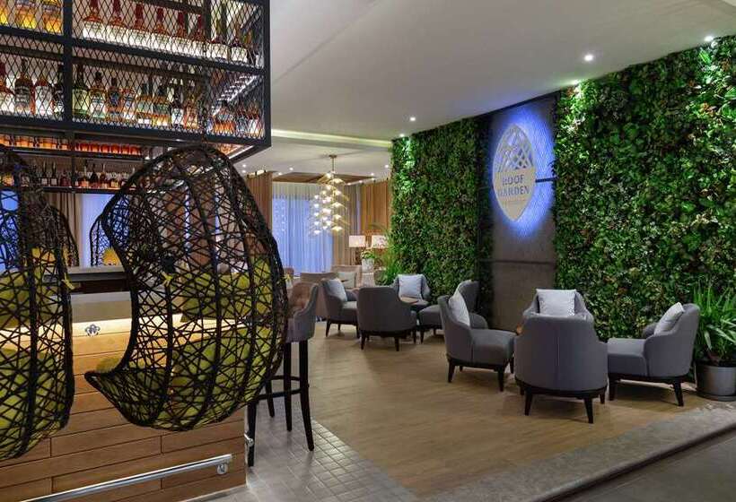 هتل Doubletree By Hilton Almaty