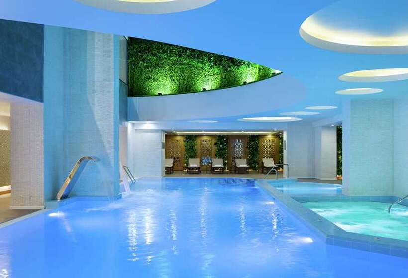 هتل Doubletree By Hilton Almaty