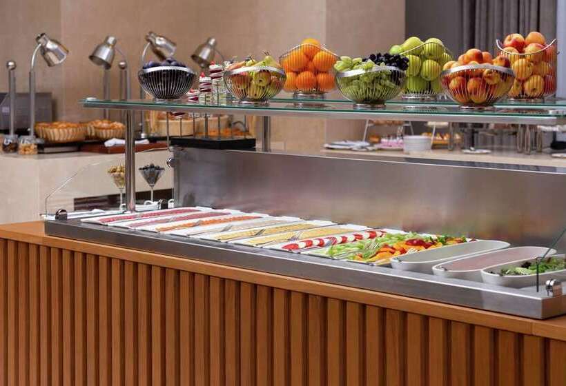 هتل Doubletree By Hilton Almaty