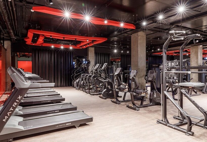 호텔 Golden Tulip Krasnodar