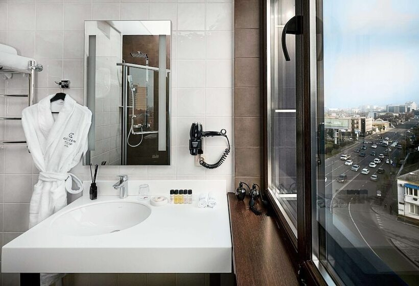 호텔 Golden Tulip Krasnodar