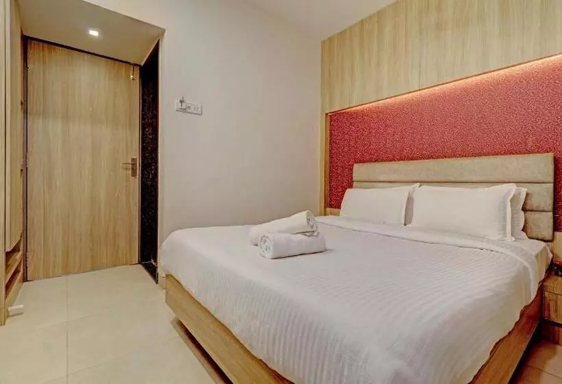 ホテル Jai Malhar Residency