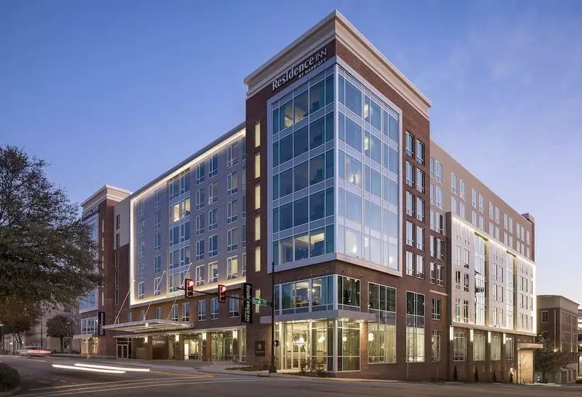 هتل Springhill Suites By Marriott Greenville Downtown