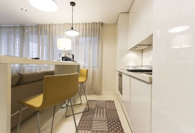 Marques Design I By Homing