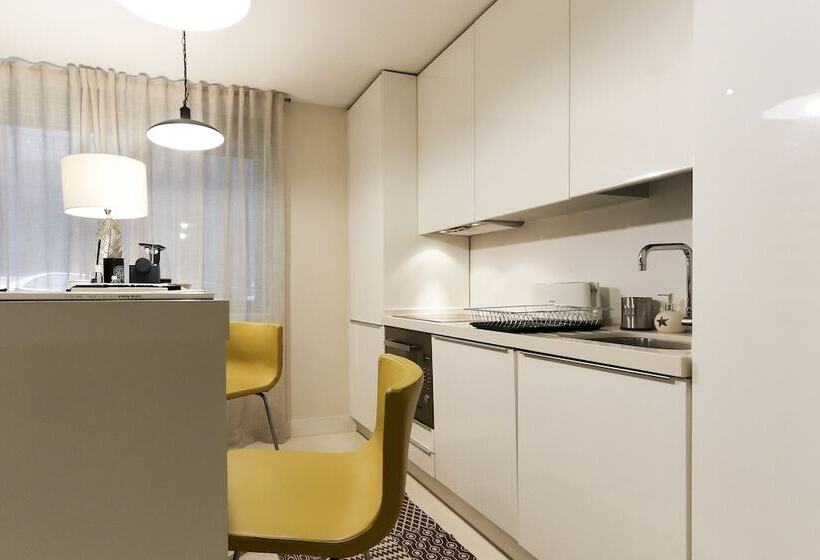 Marques Design I By Homing