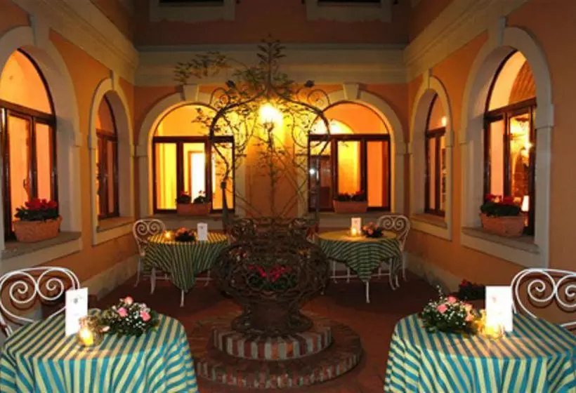 Grand Hotel Villa Fiorio