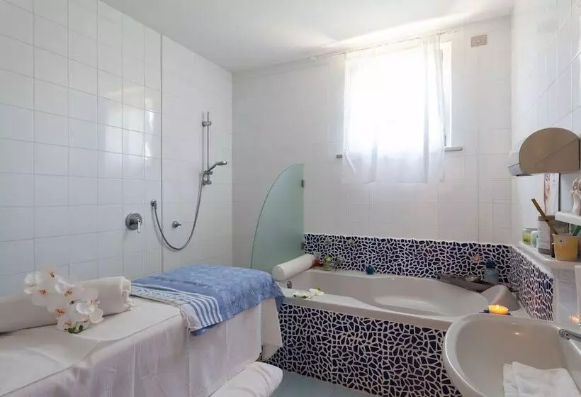 فندق Paradiso Terme Resort & Spa Con 5 Piscine Termali