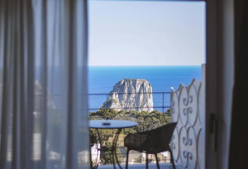 هتل Regina Cristina