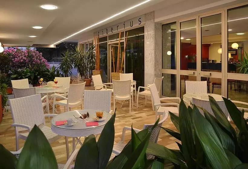 هتل Tiberius