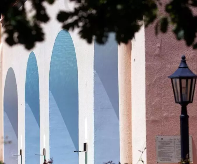 Отель Villa Sarah