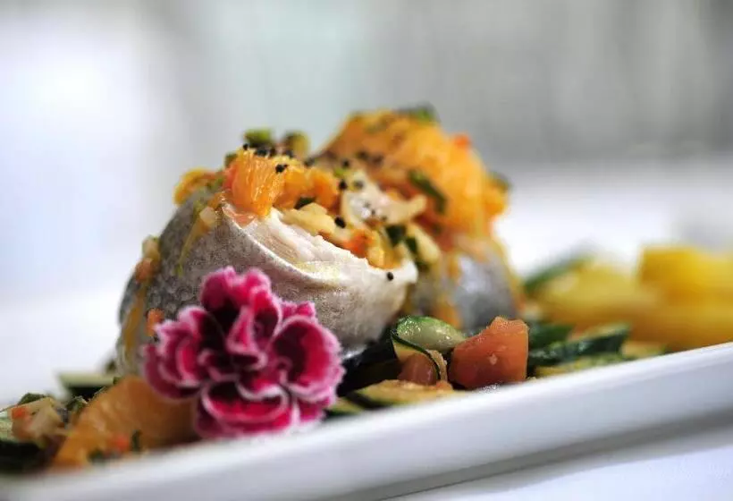 Отель Villa Tivoli