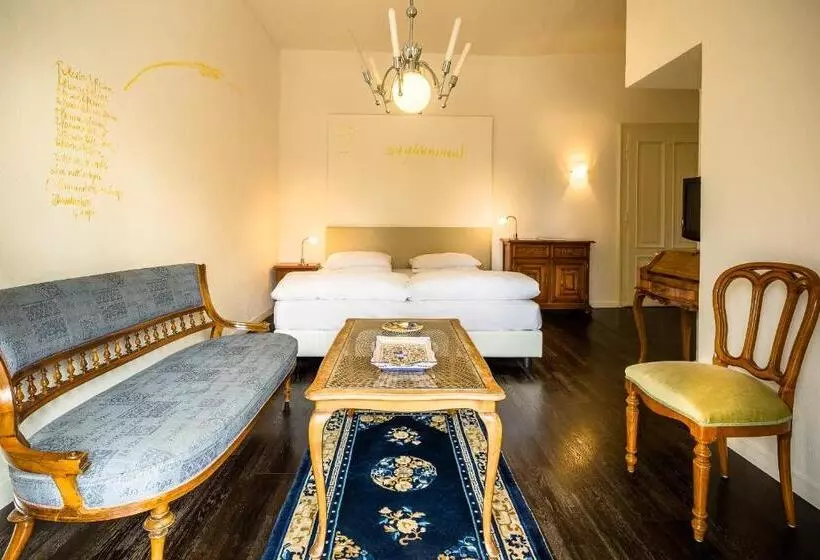 Отель Villa Tivoli