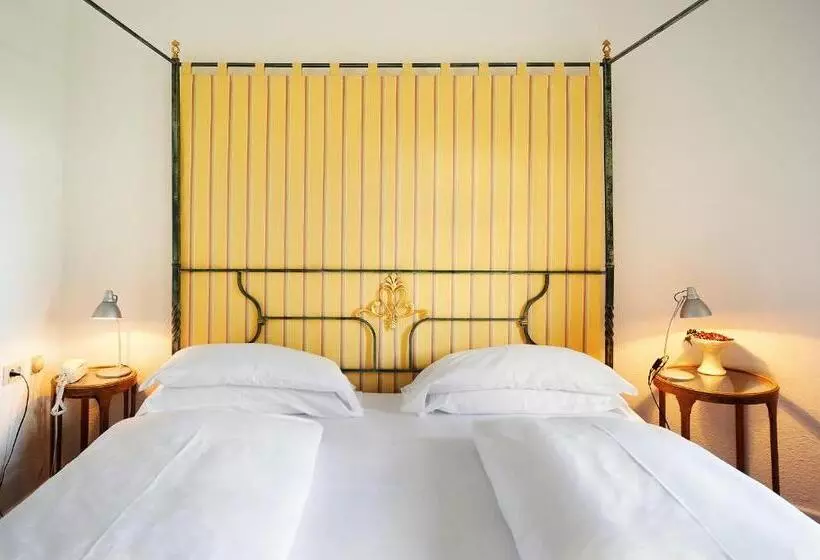 Отель Villa Tivoli