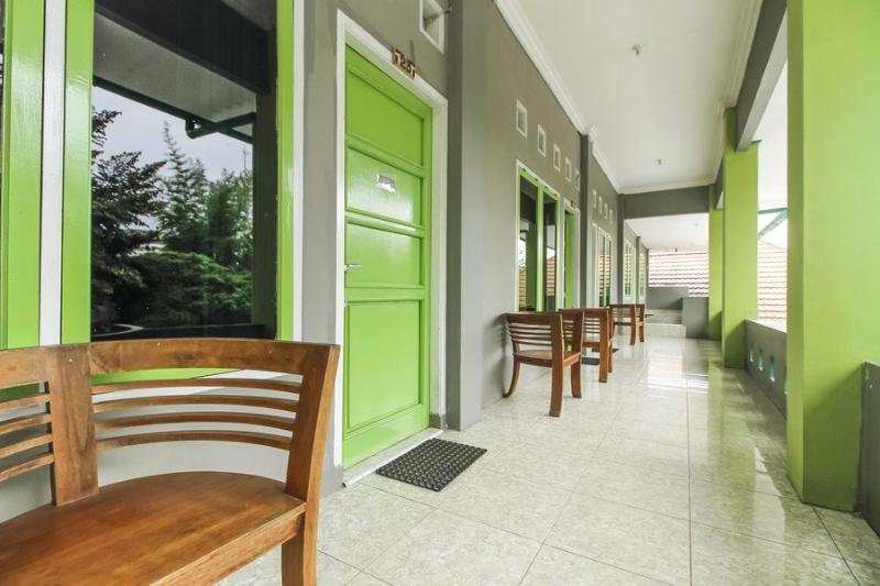 Pensiune Esbe Hotel By Reddoorz