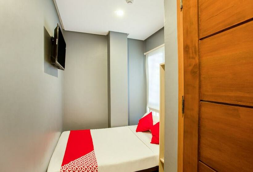 Отель Bacaca Suites By Zen Rooms