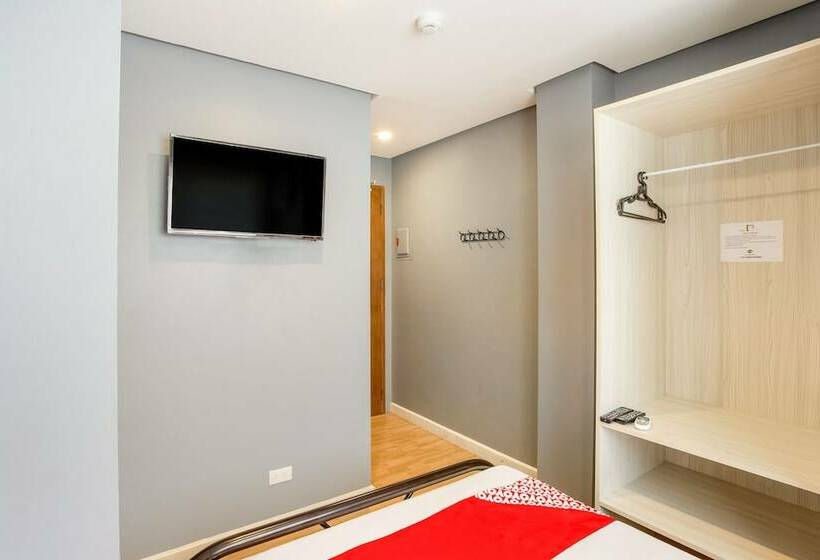 Отель Bacaca Suites By Zen Rooms