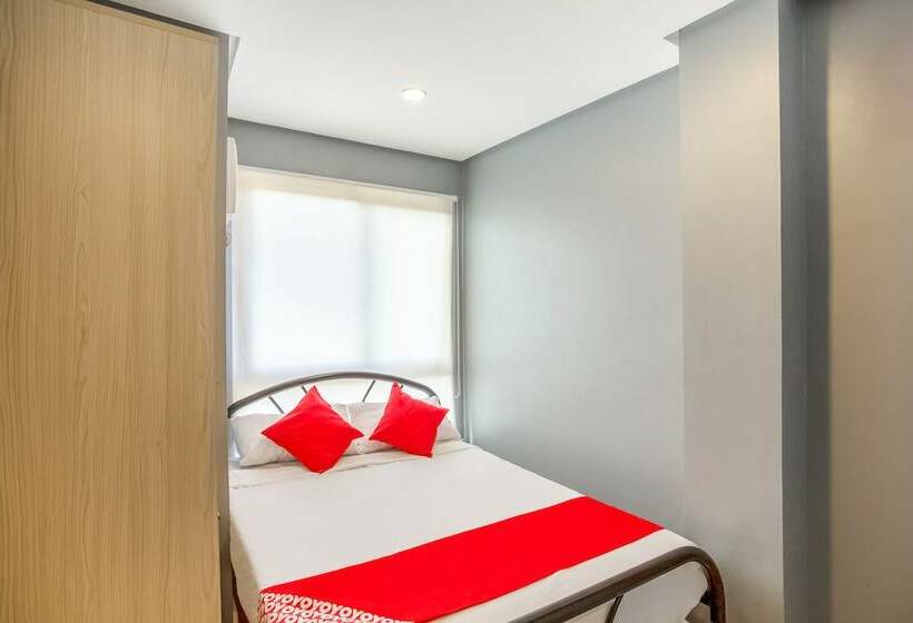 Отель Bacaca Suites By Zen Rooms