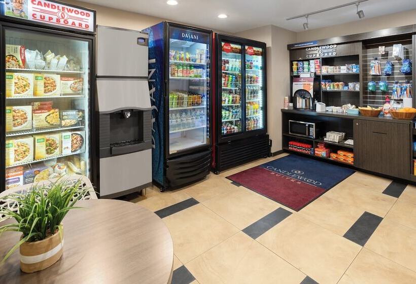 فندق Candlewood Suites Philadelphia   Airport Area, An Ihg