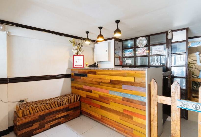 Hotell Reddoorz @ Vito Cruz Extension