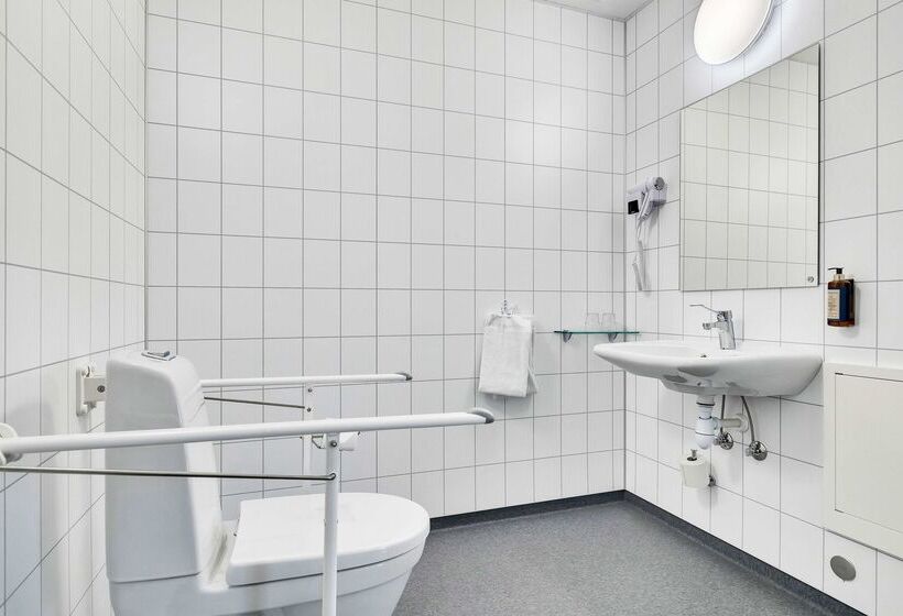 Отель Aiden By Best Western Harstad Narvik Airport