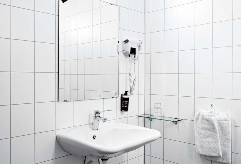 Отель Aiden By Best Western Harstad Narvik Airport