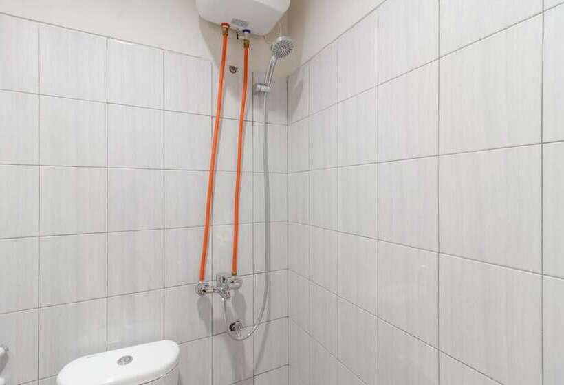 פנסיון Reddoorz @ Cipete Raya