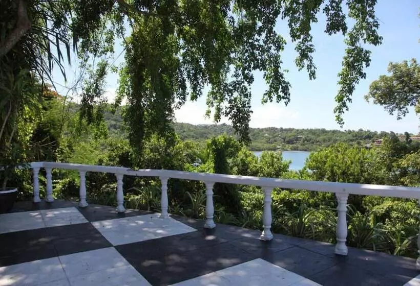 هتل Jamaica Palace