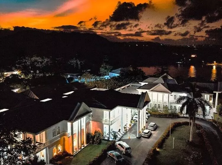 هتل Jamaica Palace