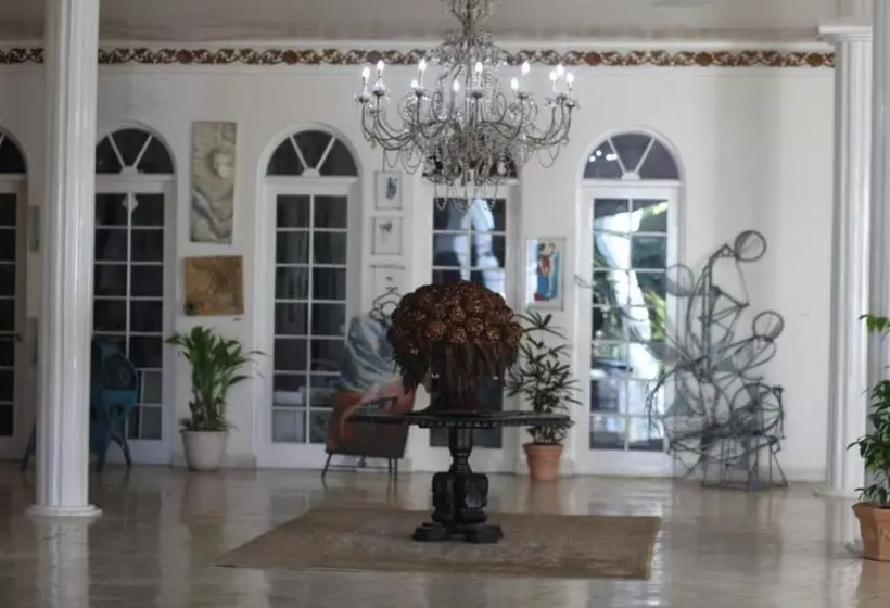 هتل Jamaica Palace