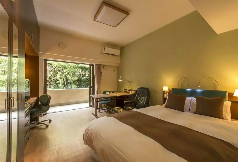 호텔 New  Yokosuka