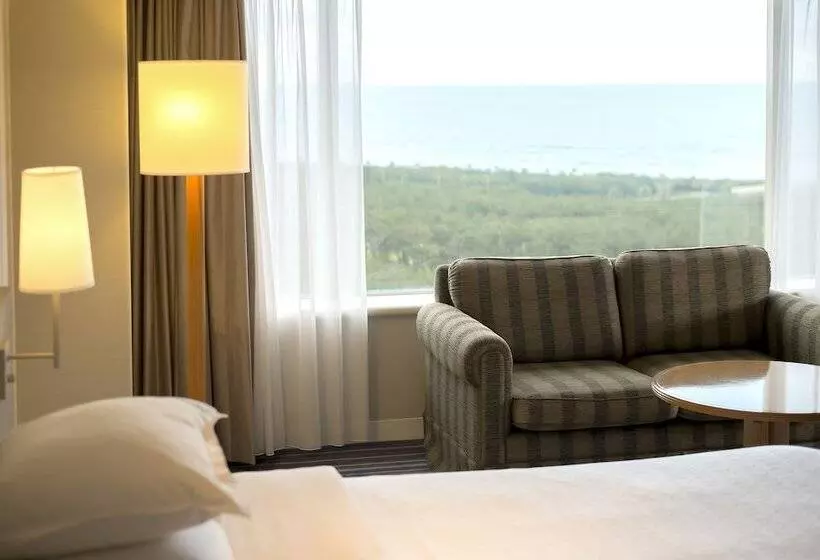 호텔 Sheraton Grande Ocean Resort